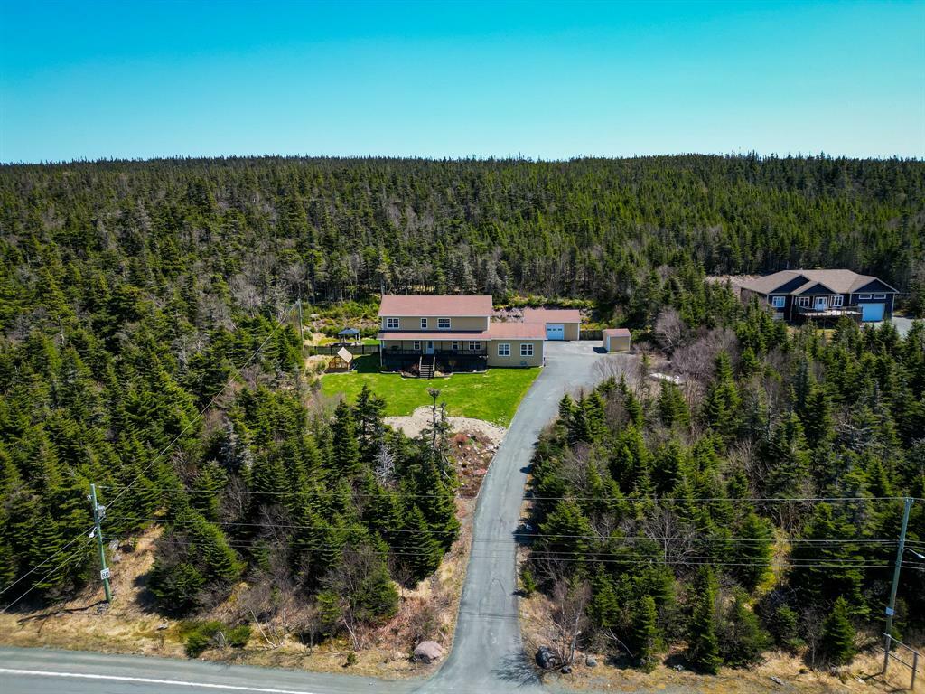 Property Photo: 496 Maddox Cove Road NE A0A1J0