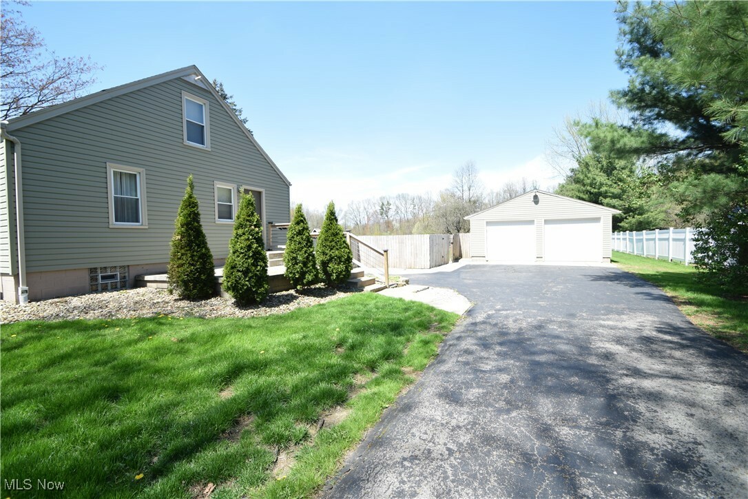 Property Photo: 2623 Wilson Sharpsville Road OH 44410
