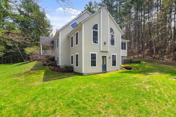 Property Photo:  16 Bradley Bow Road  VT 05465 