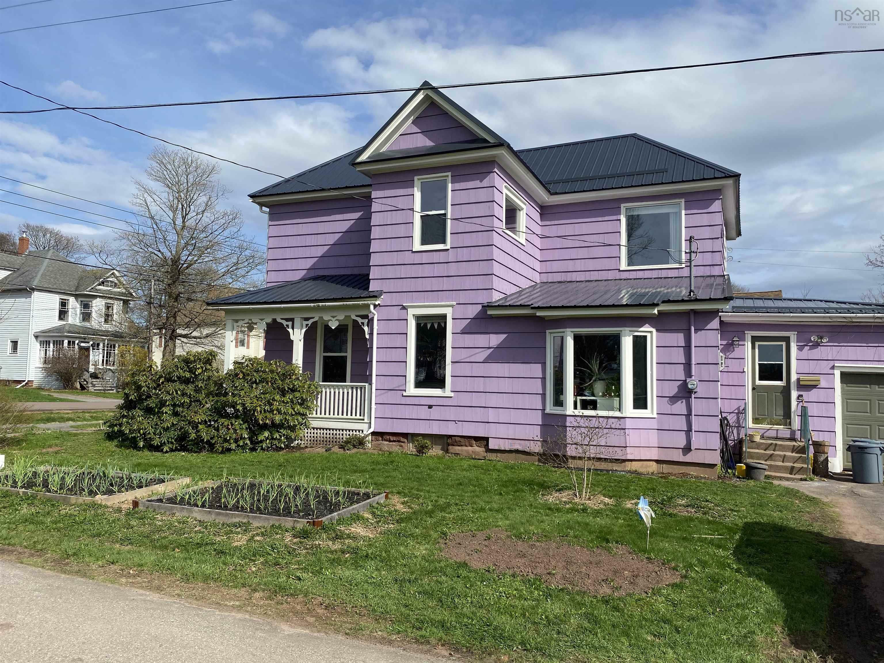 Photo de la propriété: 21 Clarence Street NS B4N 3P2
