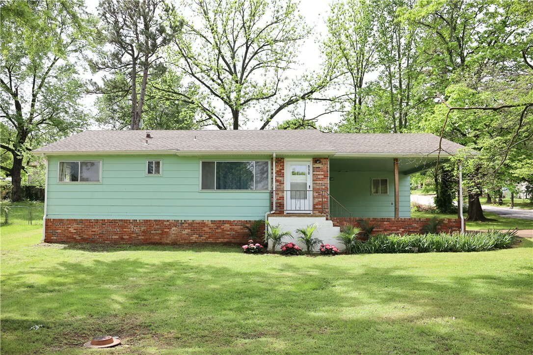 910 Sunset Lane  Harrison AR 72601 photo