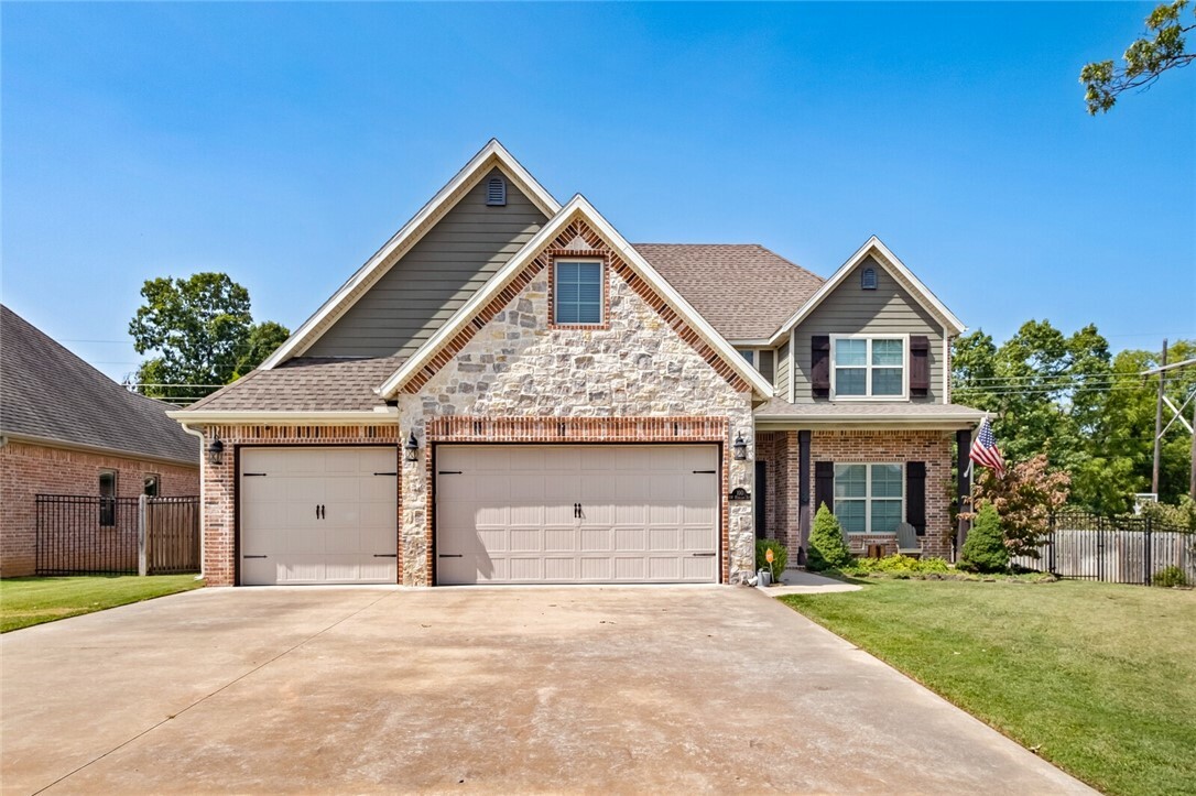 100 SW Highland Road  Bentonville AR 72712 photo