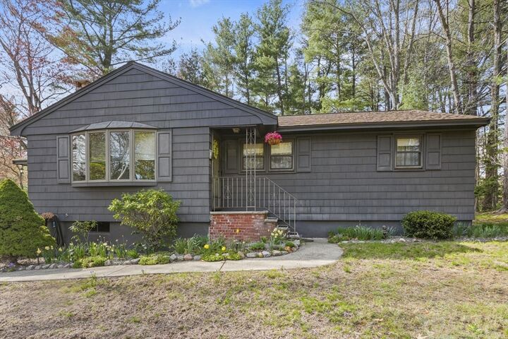 Property Photo: 81 Elm St MA 01864