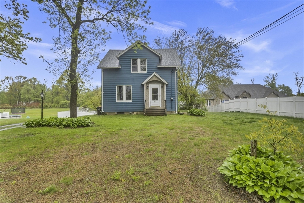 Property Photo: 241 Meadow St MA 01001