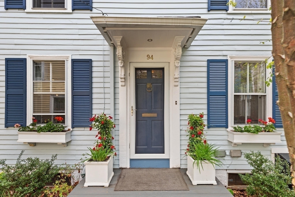Property Photo: 92-94 Foster St 94 MA 02138