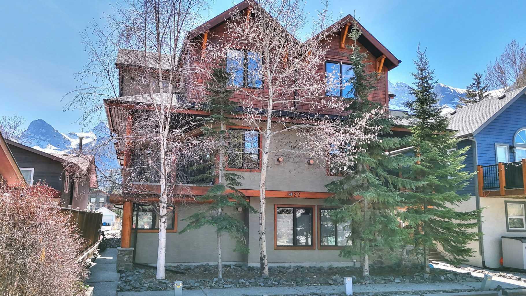 722 3rd Street 4  Canmore AB T1W 2J6 photo