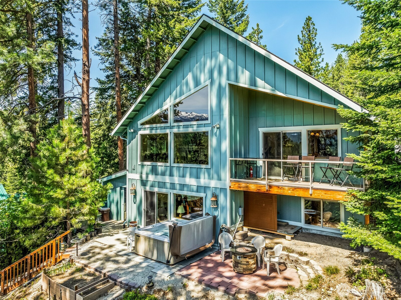 Property Photo: 25405 Riata Street WA 98826