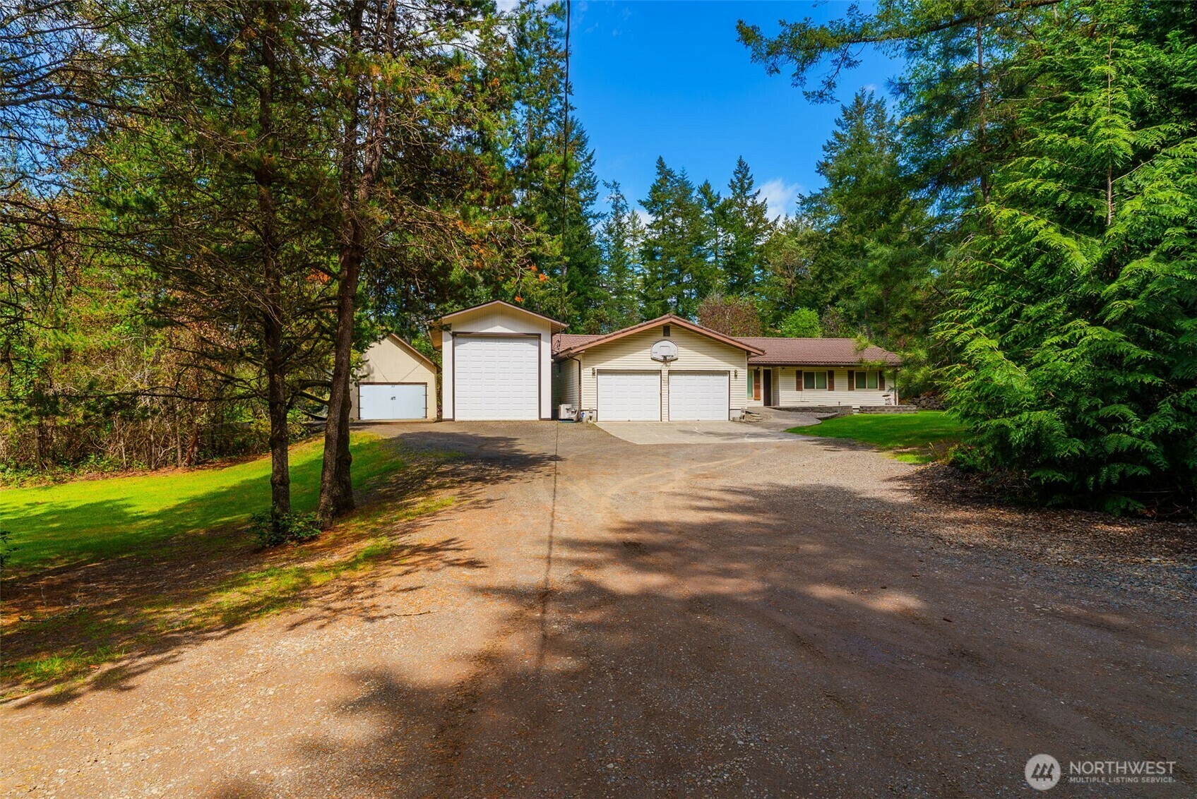 Property Photo: 4601 SW Lake Flora Road WA 98367
