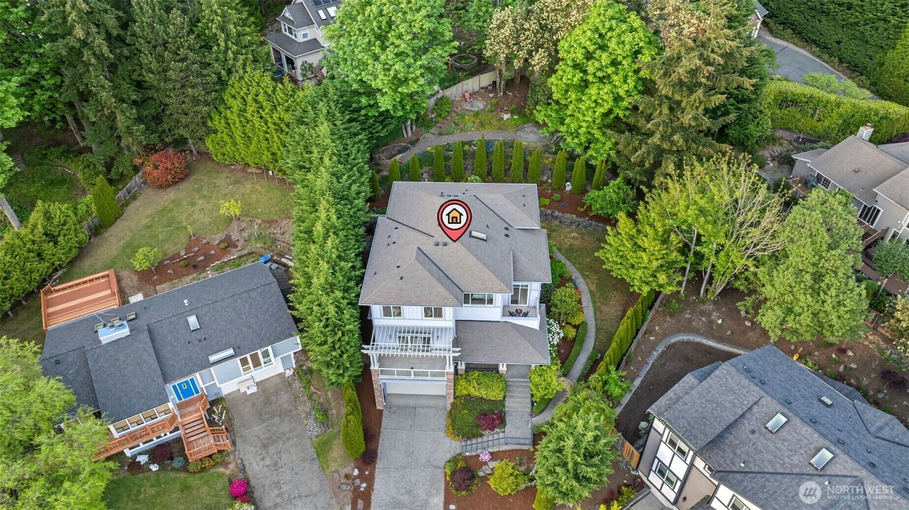 Property Photo: 6012 147th Place SE WA 98006