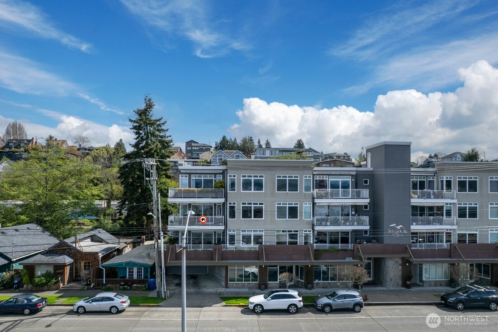 Property Photo: 6042 Seaview Avenue NW 301 WA 98107