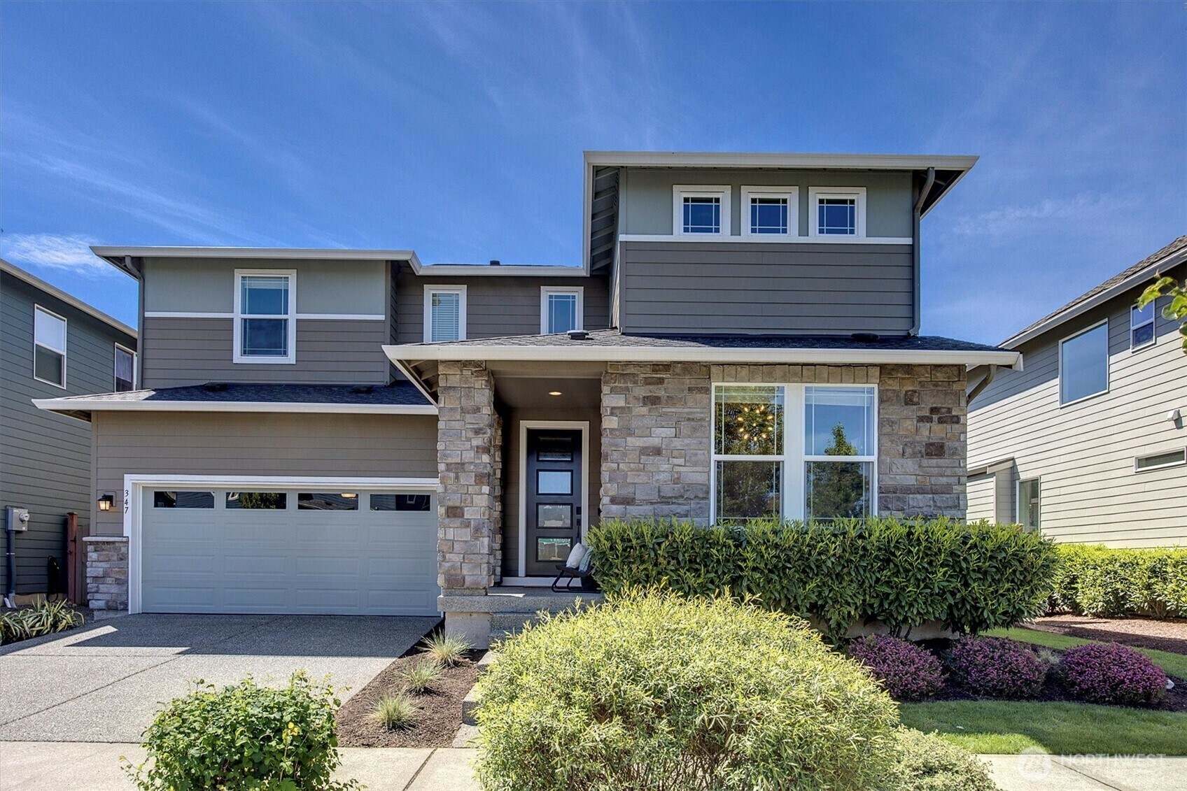 Property Photo: 347 Vaughan Boulevard NE WA 98045