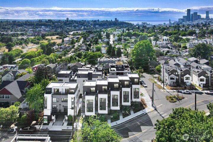 1311  31st Avenue S  Seattle WA 98144 photo