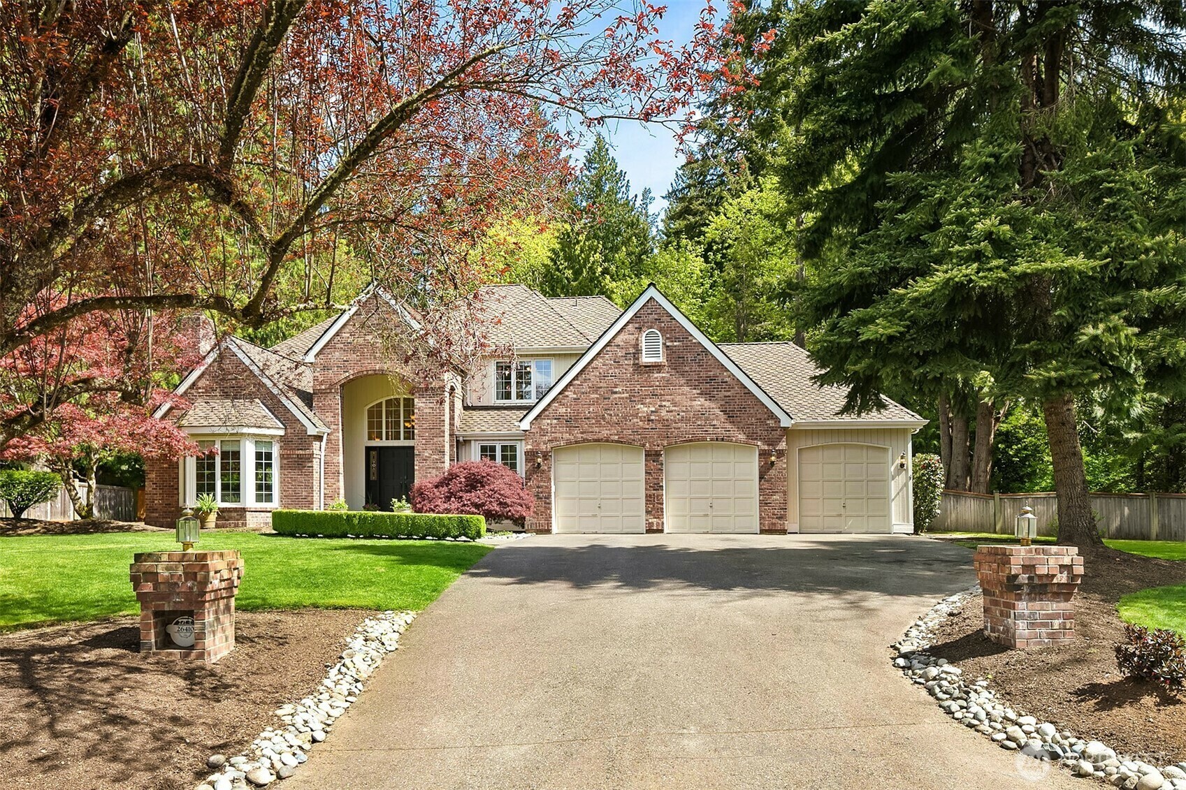 26410 SE 33rd Street  Sammamish WA 98075 photo