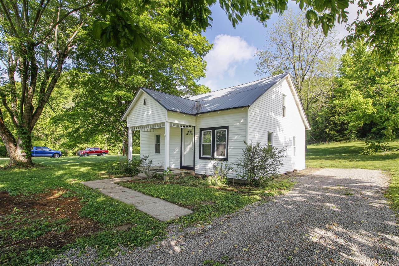 Property Photo: 8910 Summer Shade Road KY 42166
