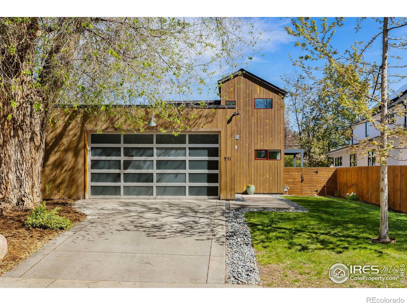 711 Hawthorn Avenue  Boulder CO 80304 photo
