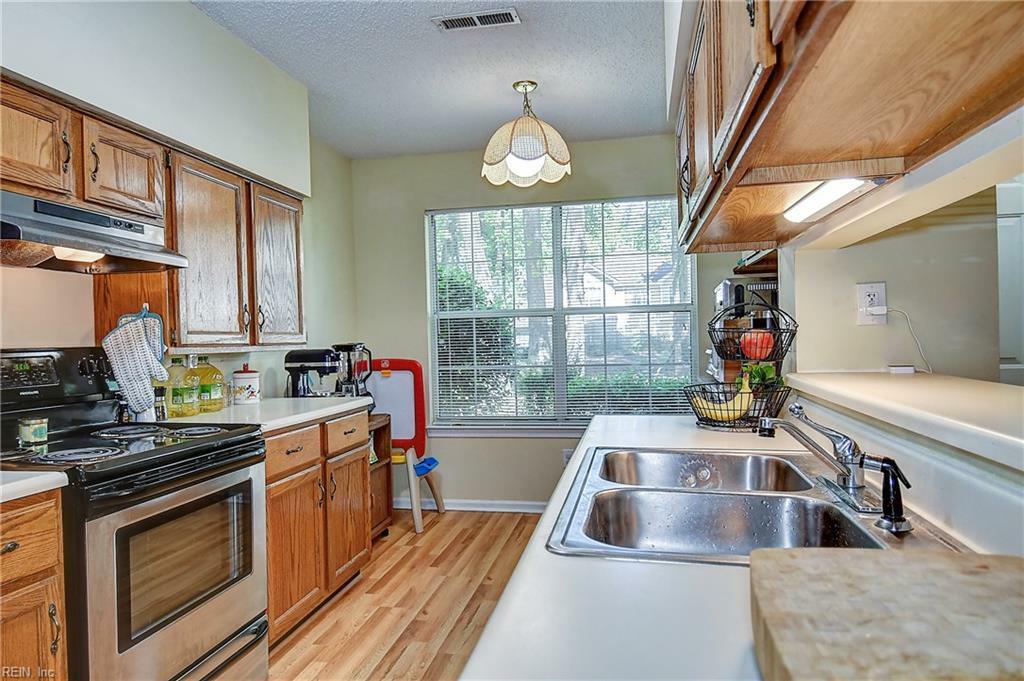 Property Photo: 841 Masters Trl VA 23602