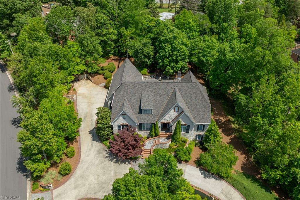 Property Photo: 1232 Sturbridge Avenue NC 27262