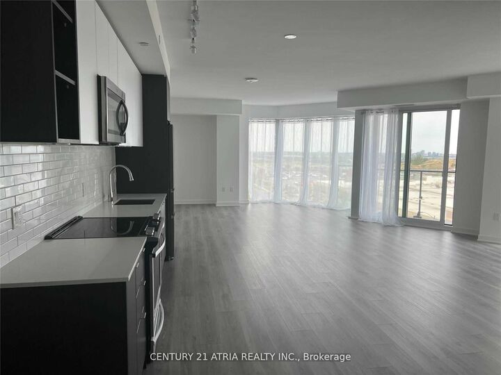 100 Eagle Rock Way 605  Vaughan ON L6A 5B6 photo