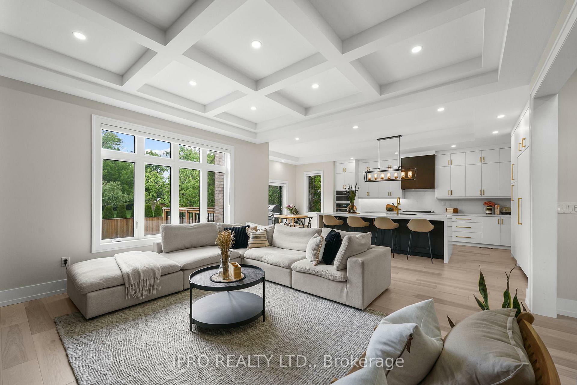 Property Photo: 262 Senlac Road ON M2R 1P8