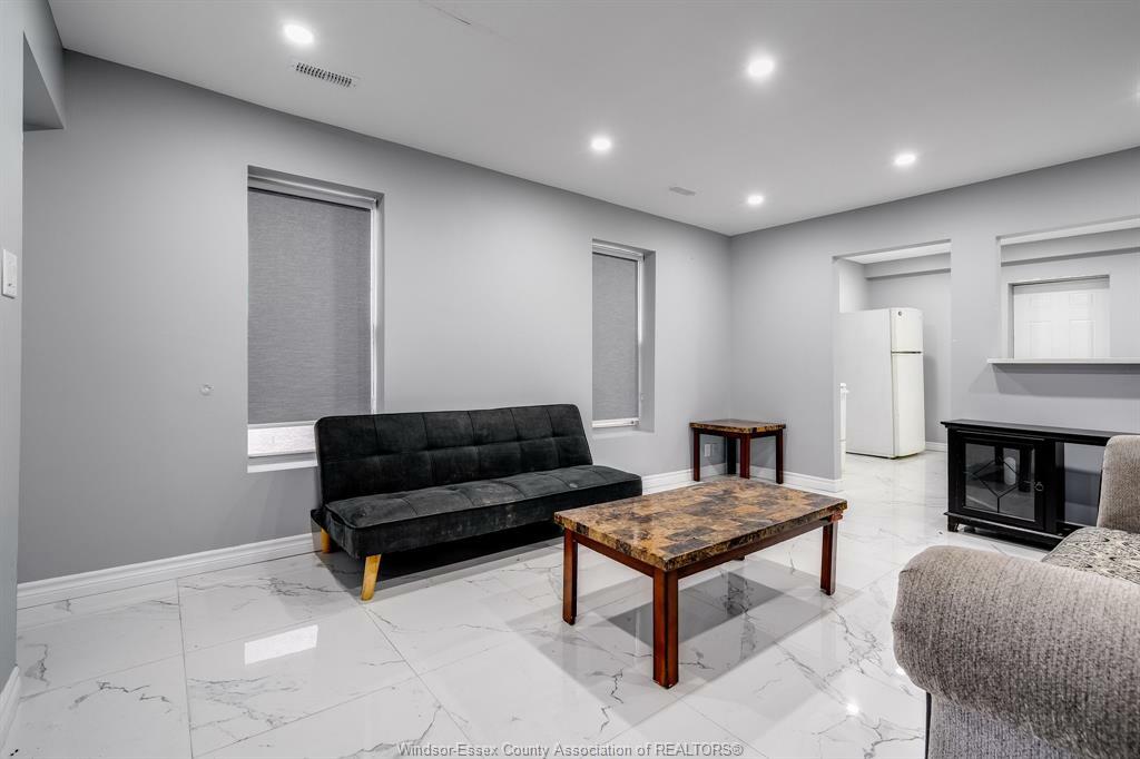 Property Photo: 559 Chatham Street East ON N9A 2X2