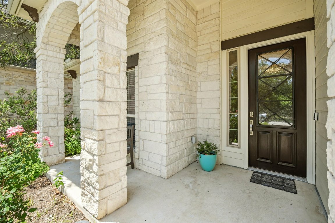 Property Photo: 5504 Pincushion Daisy Drive TX 78739