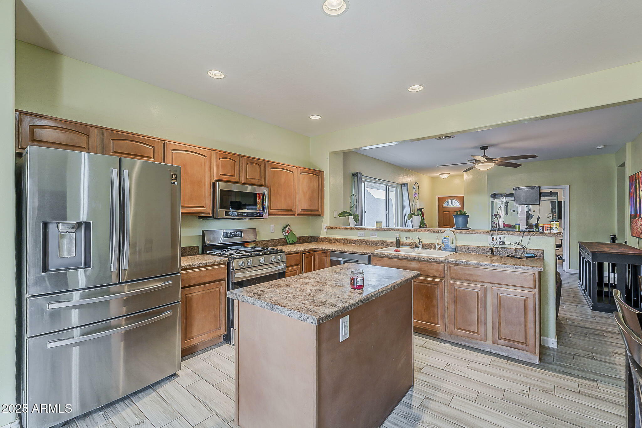 Property Photo: 11156 E Lost Canyon Court AZ 85118