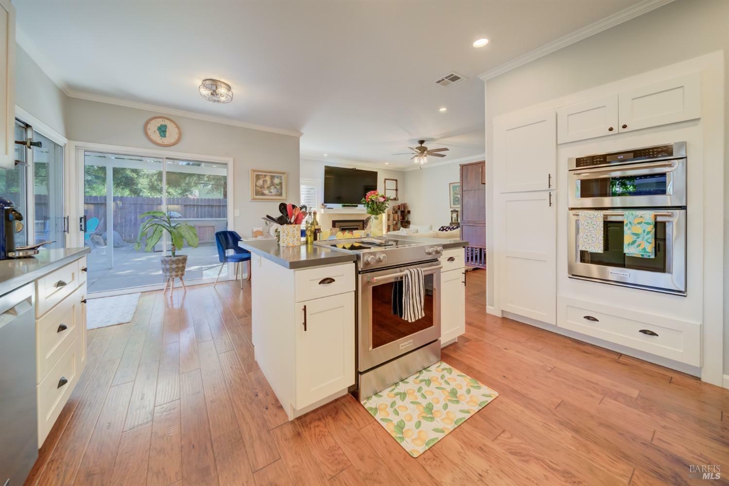 Property Photo:  1025 Fallen Leaf Place  CA 95687 