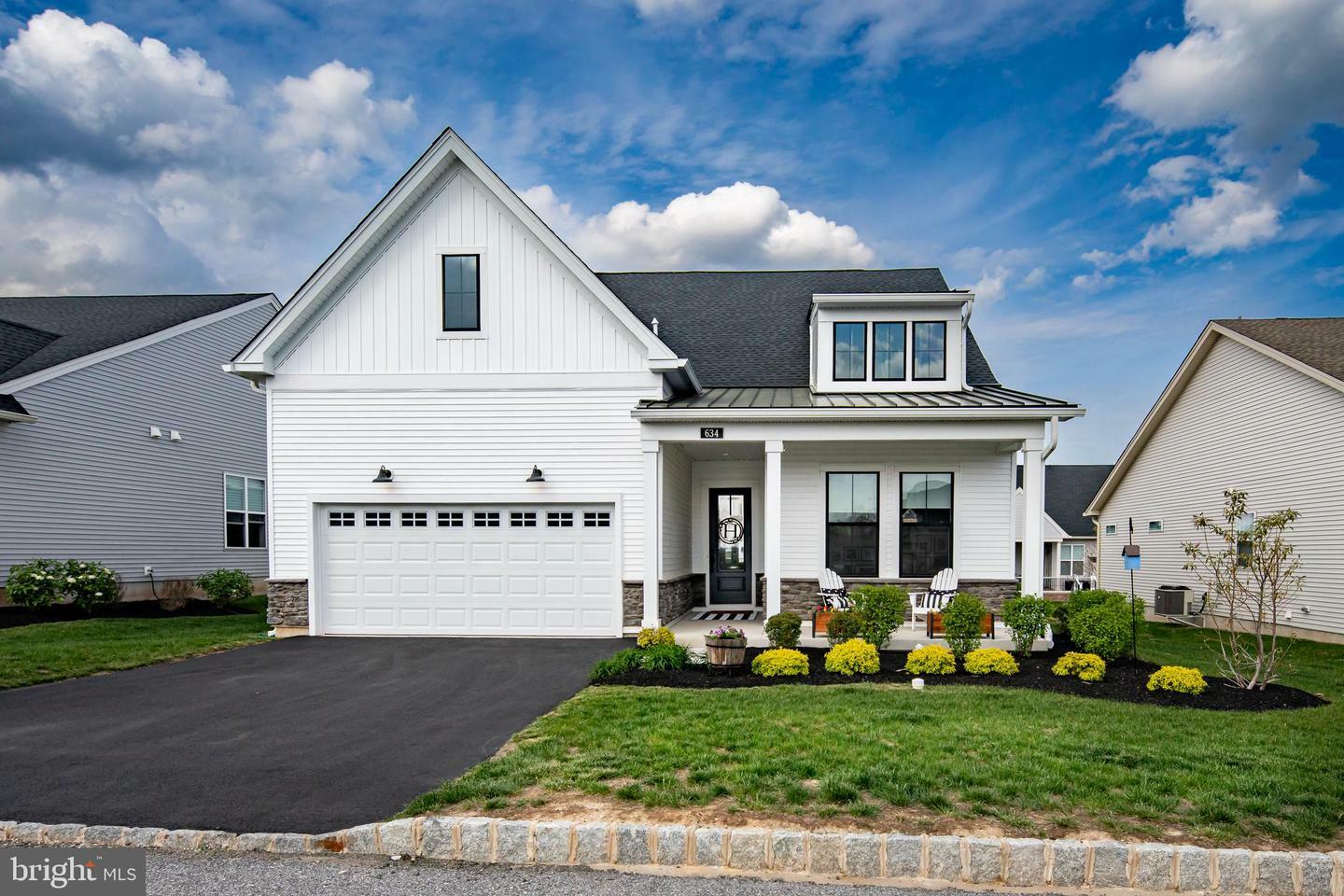Property Photo:  634 Alloy Avenue  PA 19460 
