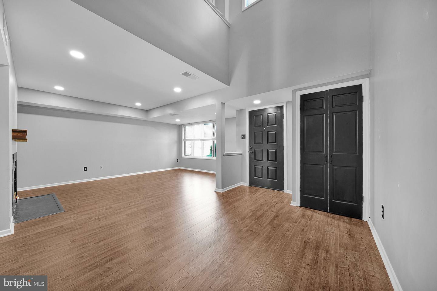 Property Photo: 4 Ingham Way PA 18938
