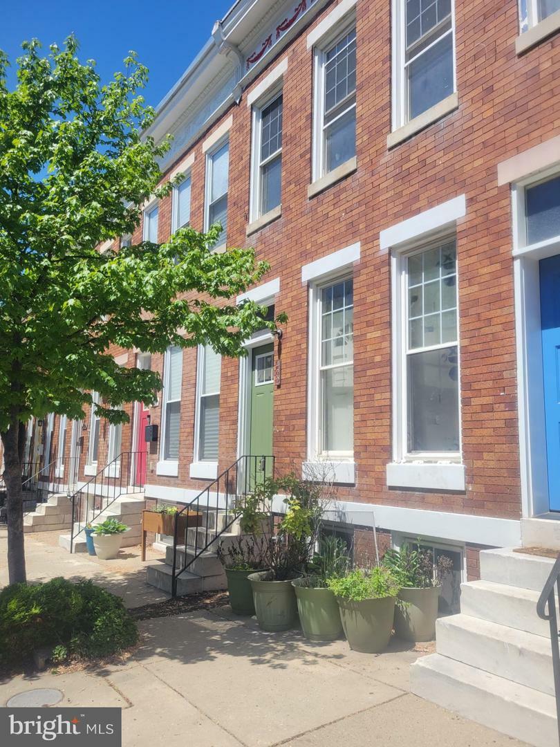 Property Photo: 422 Whitridge Avenue MD 21218