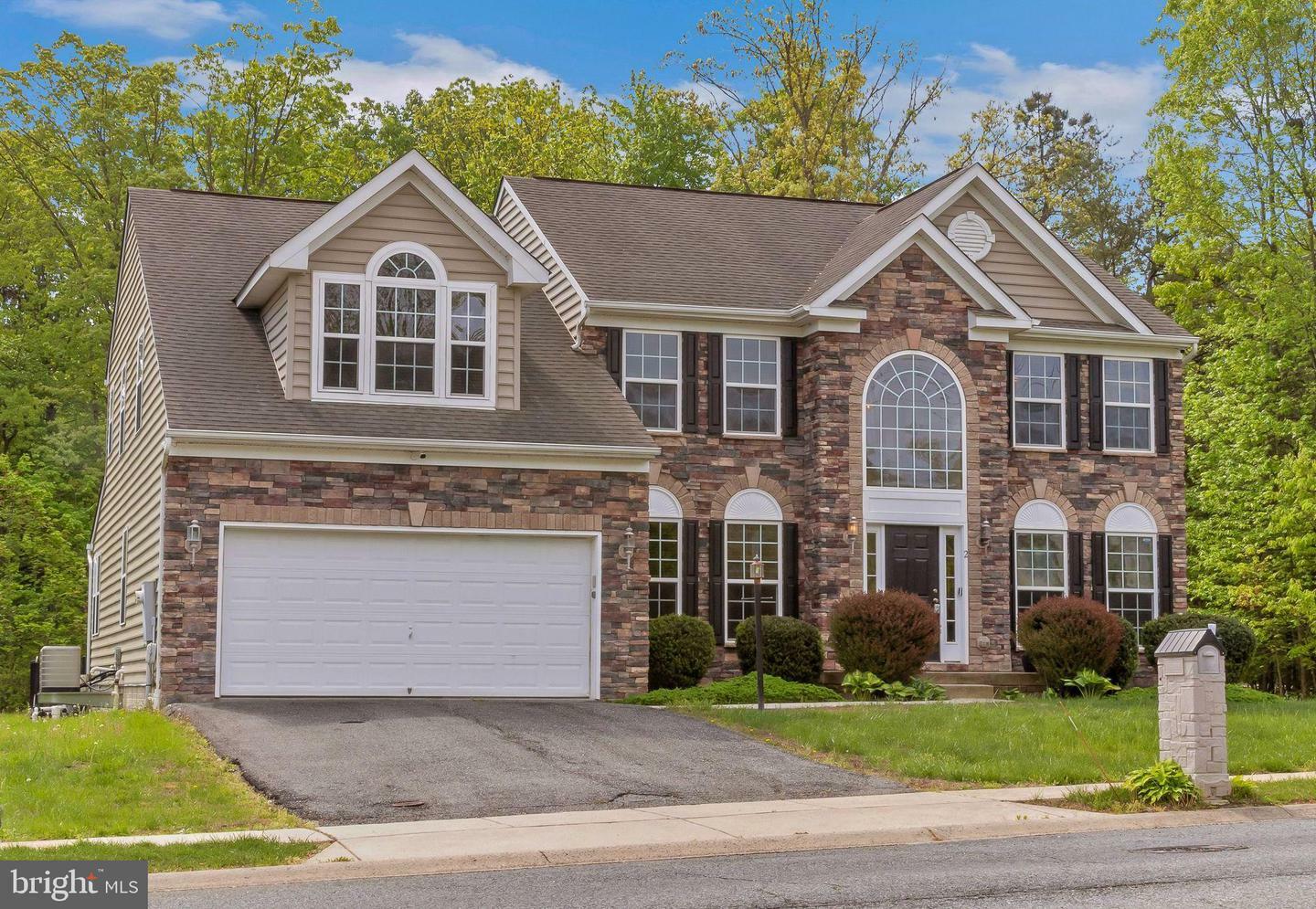 Property Photo: 2 Raydan Way MD 21901