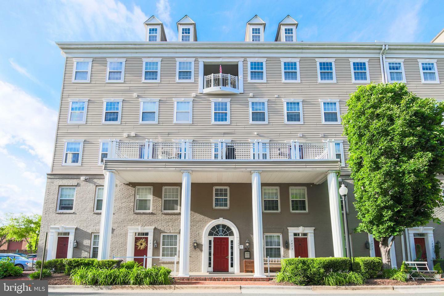 1405 Roundhouse Lane 301  Alexandria VA 22314 photo