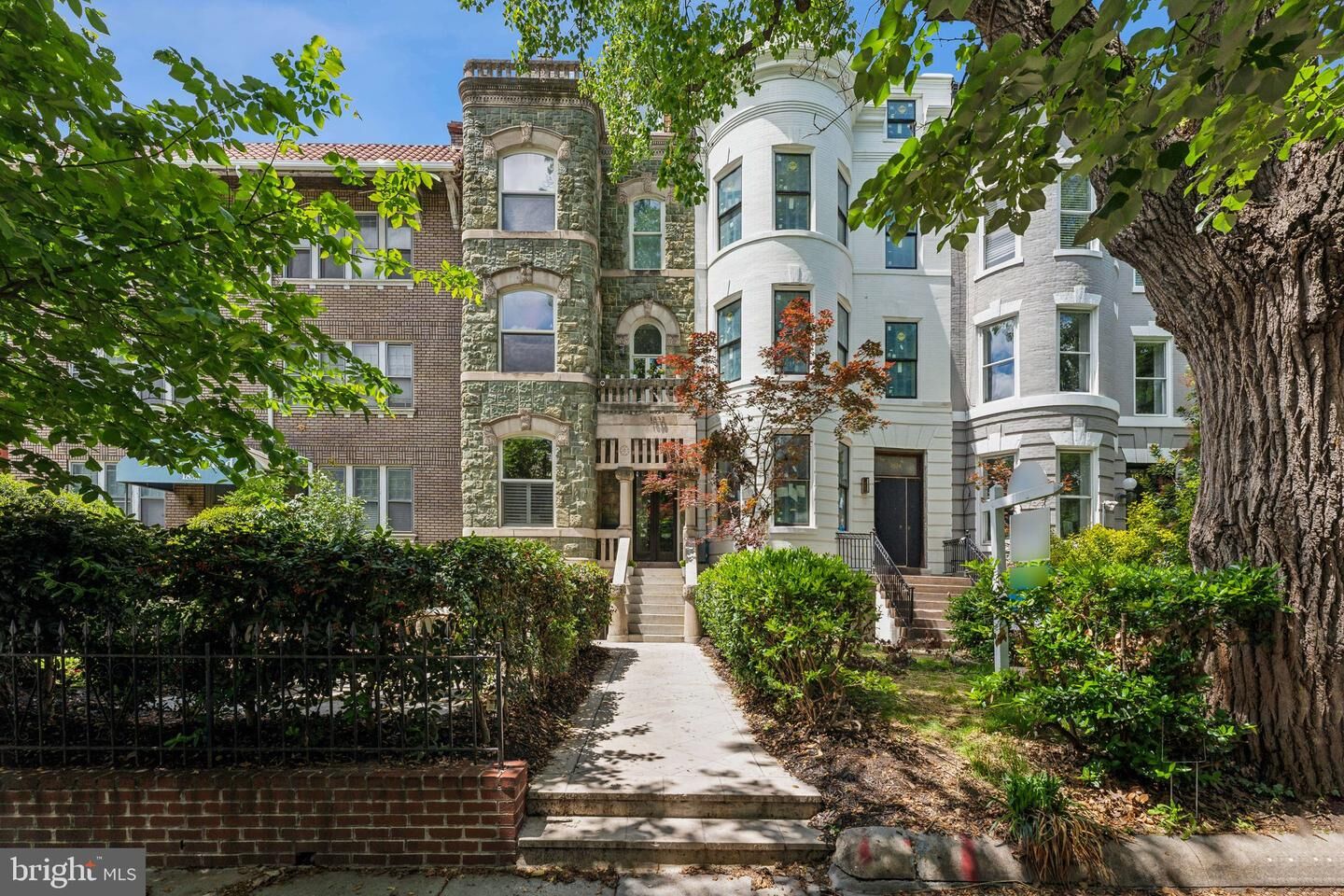 Property Photo:  1832 16th Street NW 2  DC 20009 