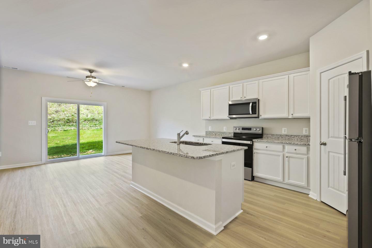 Property Photo: 24 Cramsford Street WV 25419