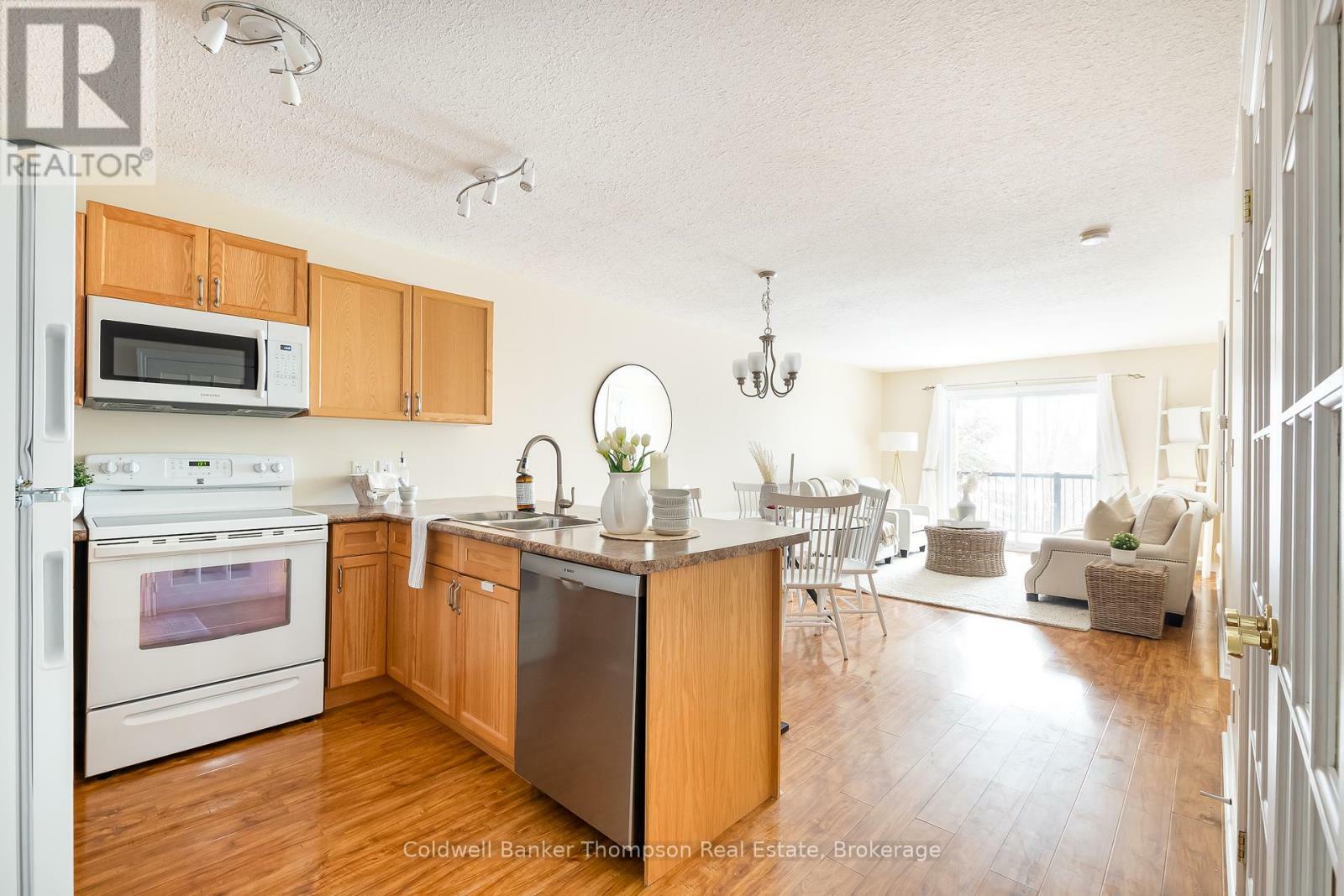 Photo de la propriété: 4 Legacy Lane 203 ON P1H 2R2