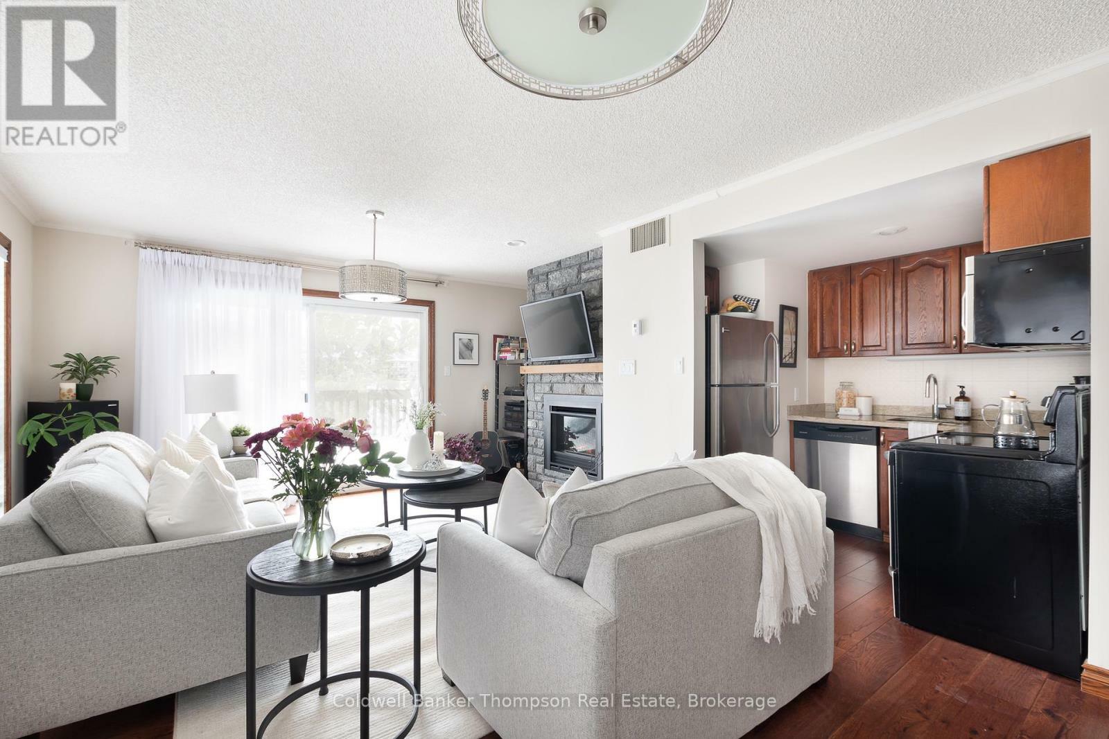 Photo de la propriété: 34 Deerhurst Greens Road 301 ON P1H 1A9