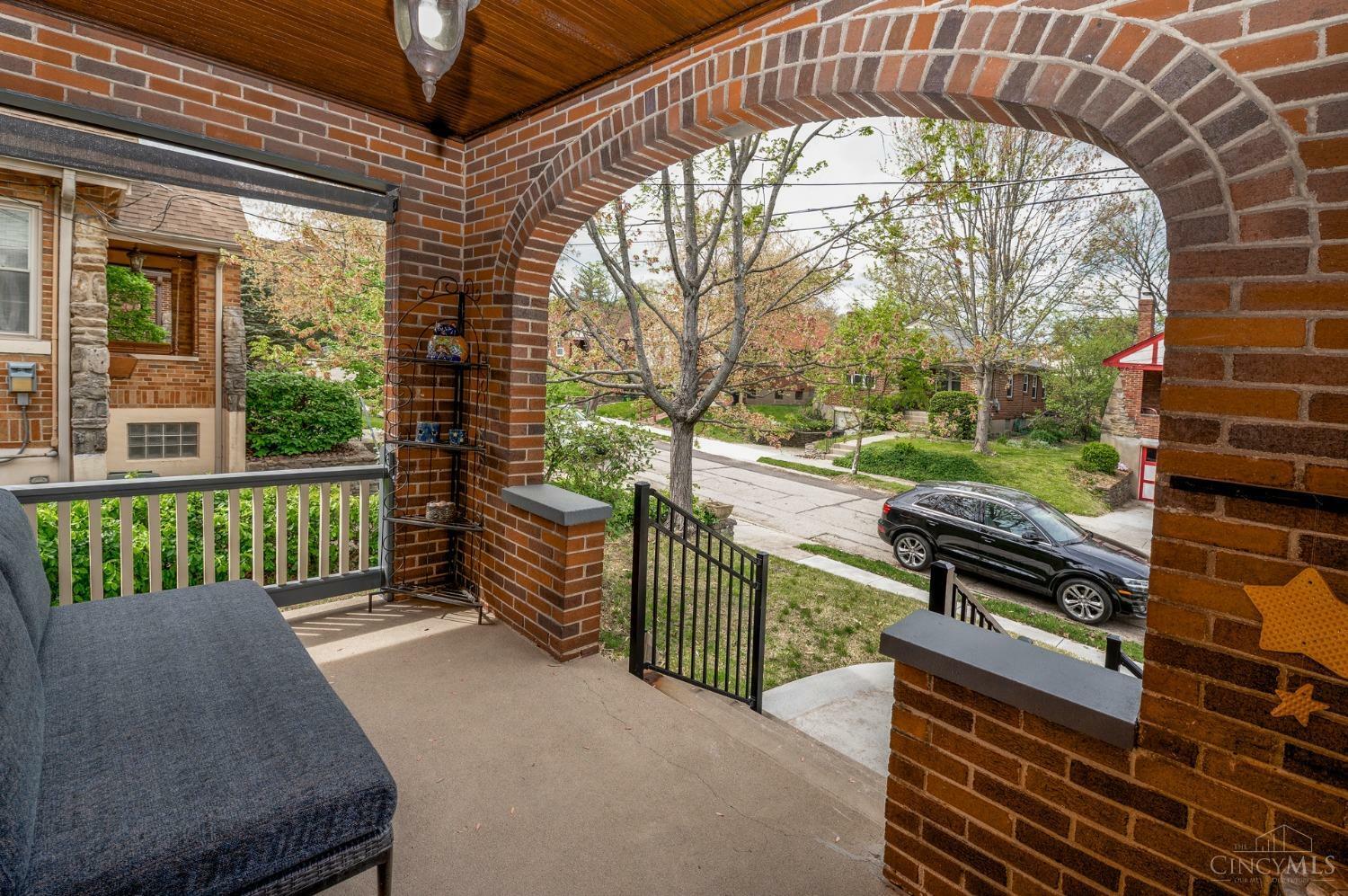 Property Photo: 3327 De Forest Drive OH 45209