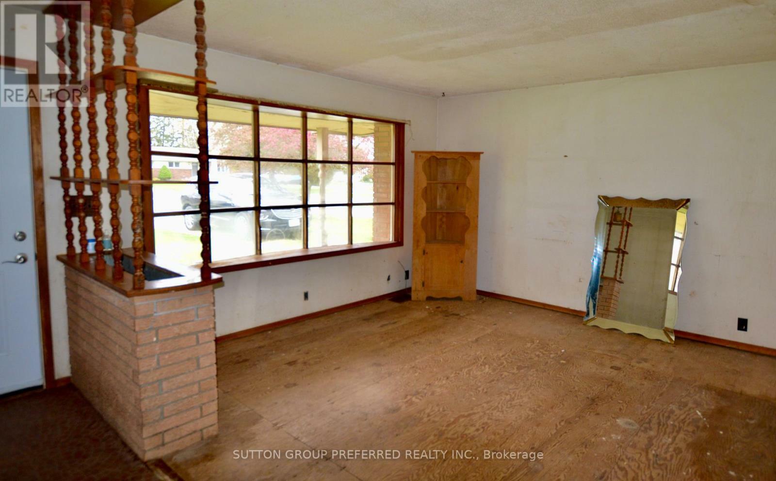 Property Photo: 258 Miller Road ON N0L 1J0