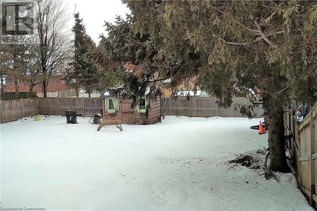 Property Photo: 20 Sunrise Drive Upper ON N2B 3B4