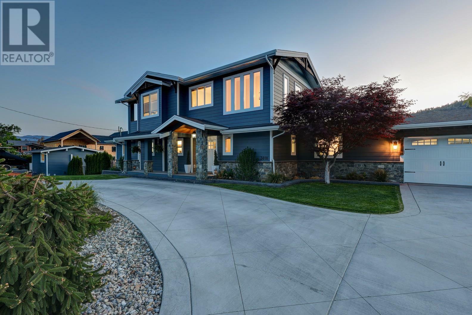 3010 Thacker Drive  West Kelowna BC V1Z 1X4 photo