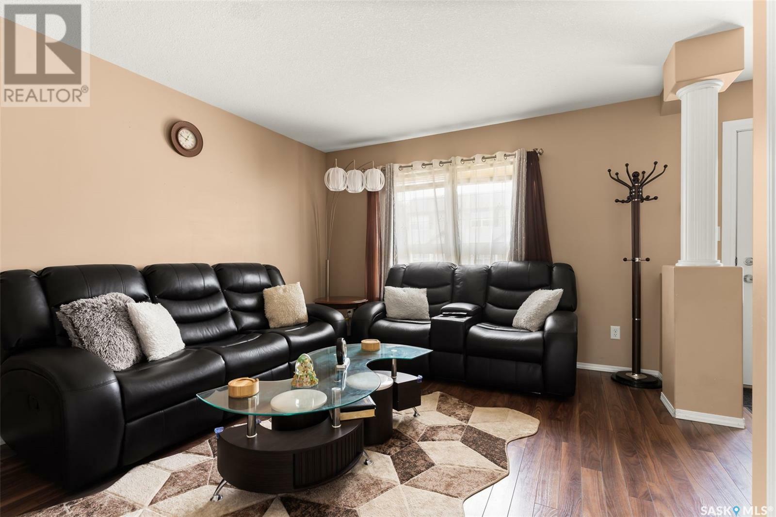 Photo de la propriété: 56 4500 Child Avenue SK S4X 0A8
