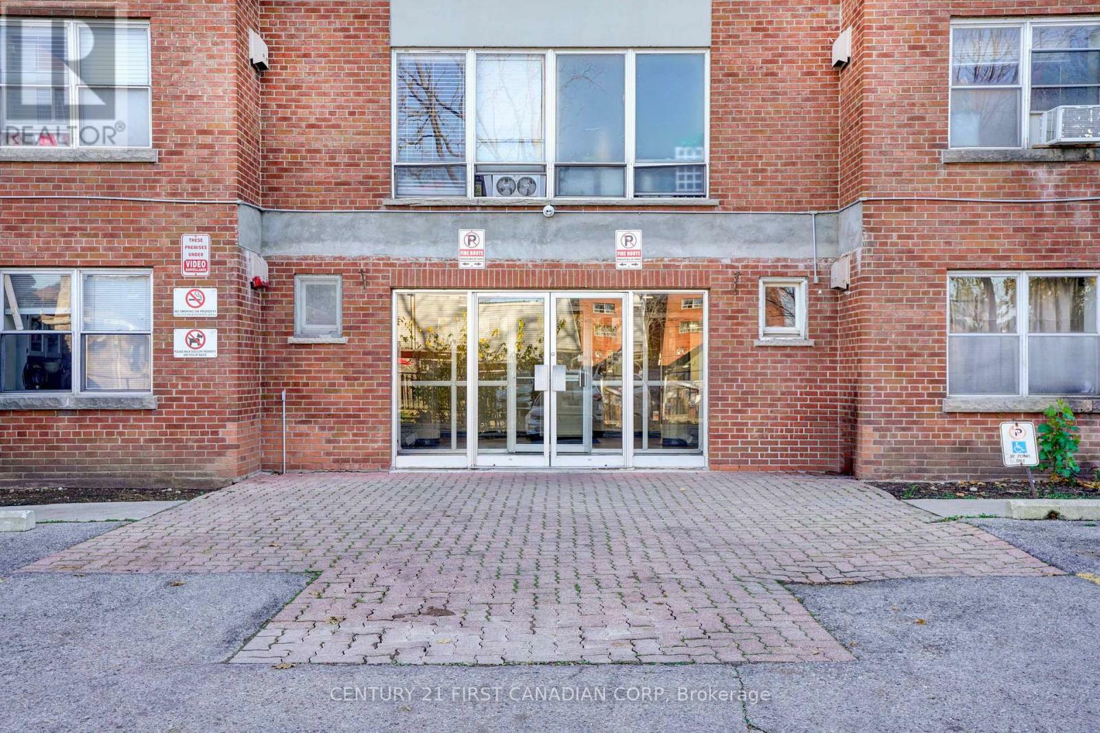 Property Photo: 75 High Street 643 ON N6C 4J8