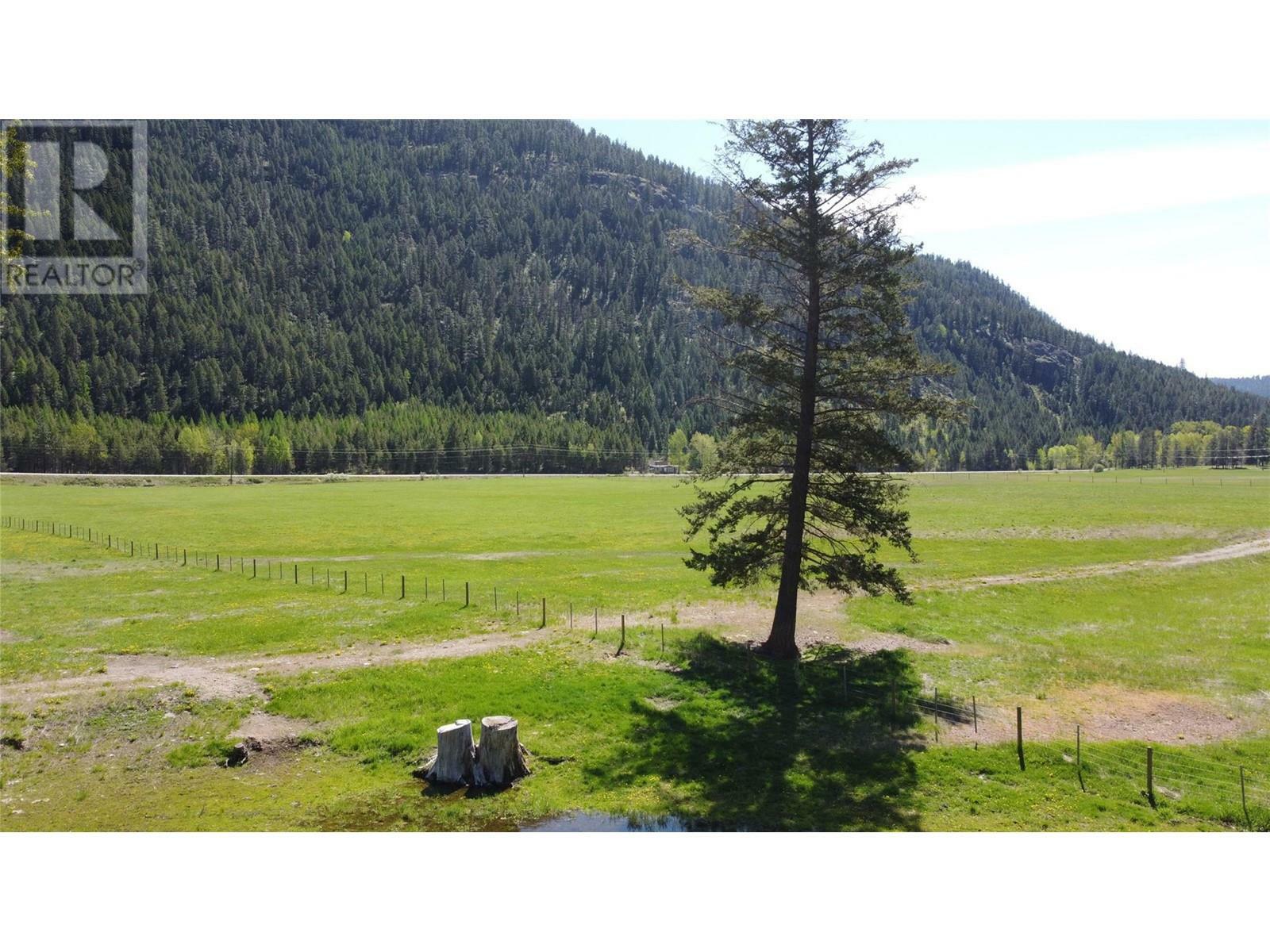 Dl819s Hwy 33 Highway S1/2  Westbridge BC V0H 1Y0 photo