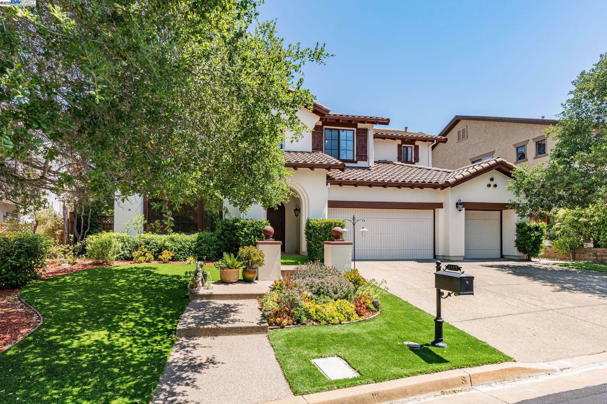 Property Photo: 3535 Lessini CA 94566