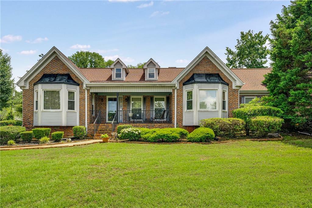 Property Photo: 5917 Southland Drive GA 30087