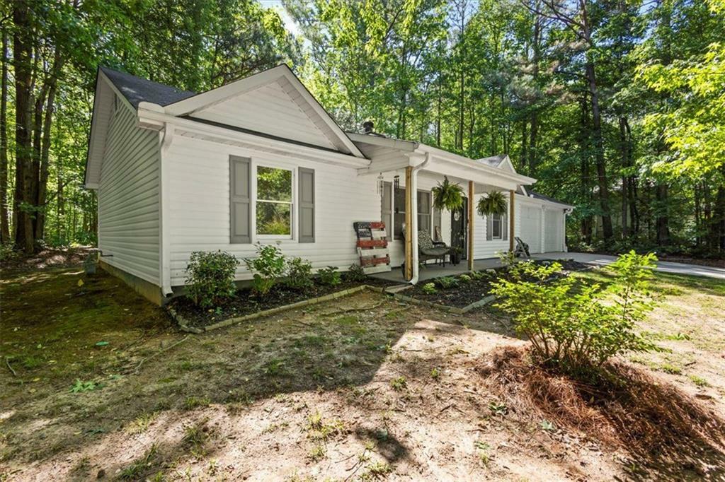 Property Photo: 121 Danielle Court GA 30180