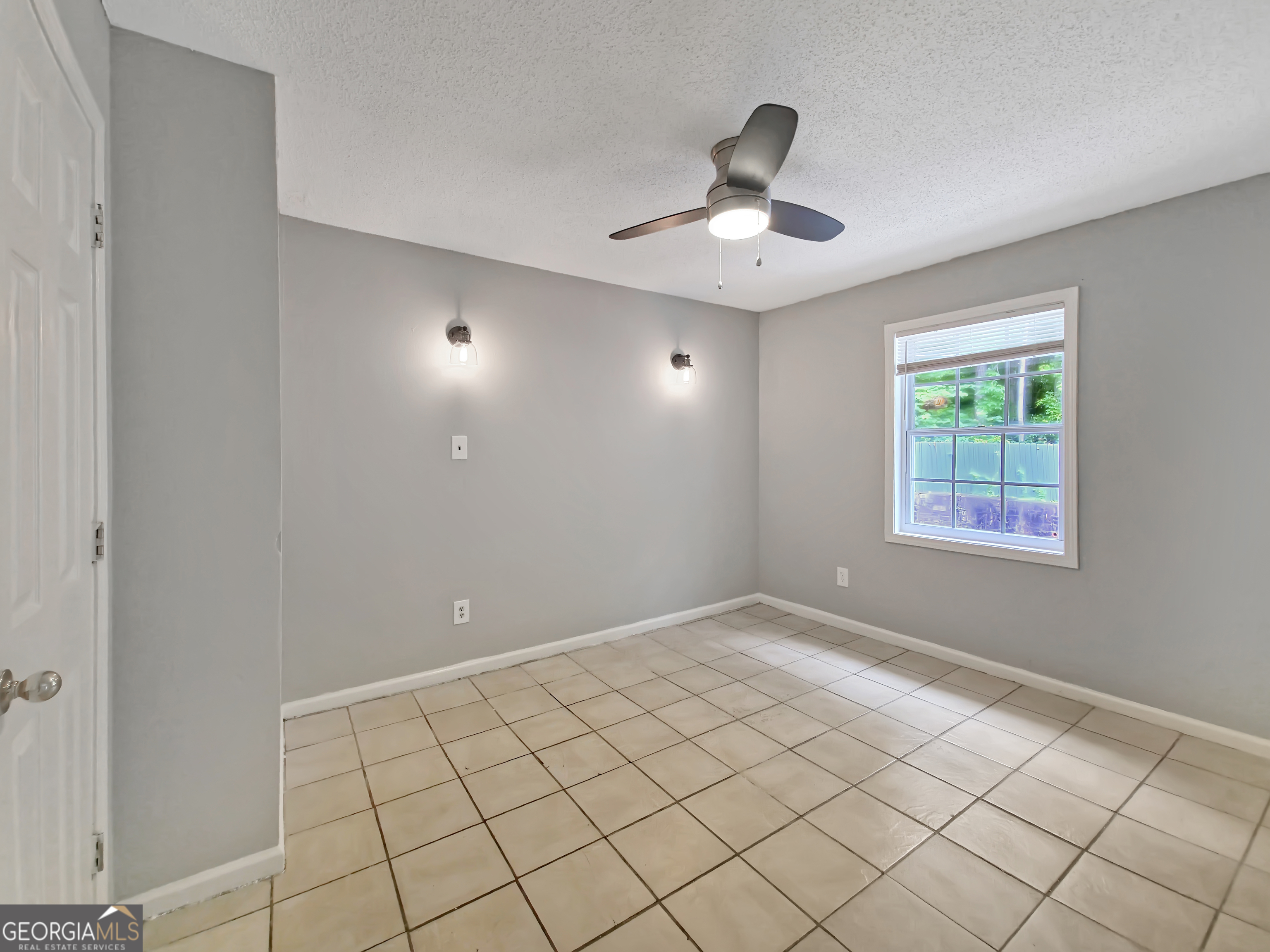 Property Photo: 1212 Utoy Springs Road 46 GA 30331