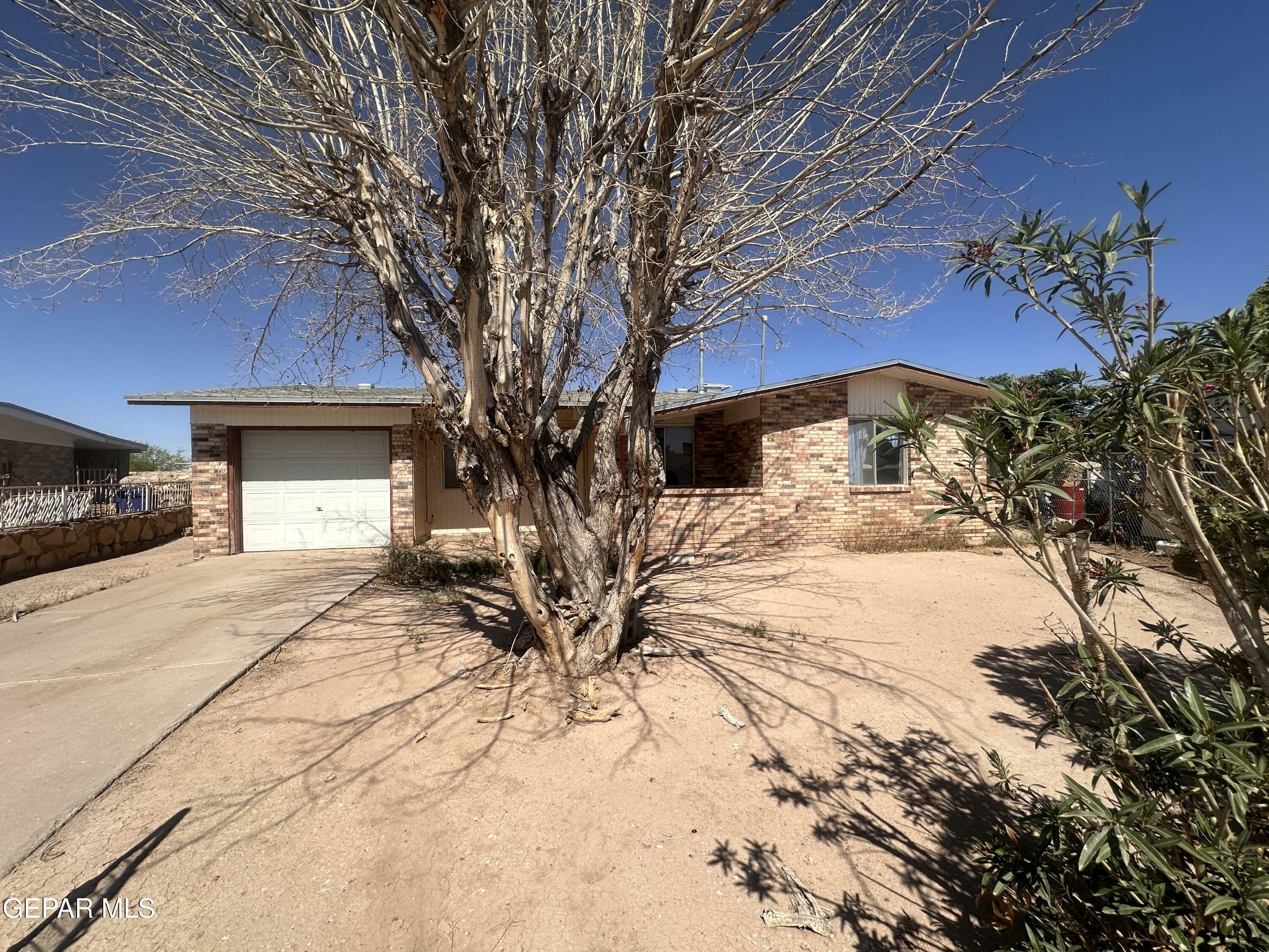 Property Photo: 9603 Bahamas Street TX 79927