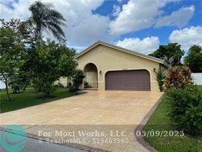 Property Photo: 6401 Sedgewyck Cir FL 33331