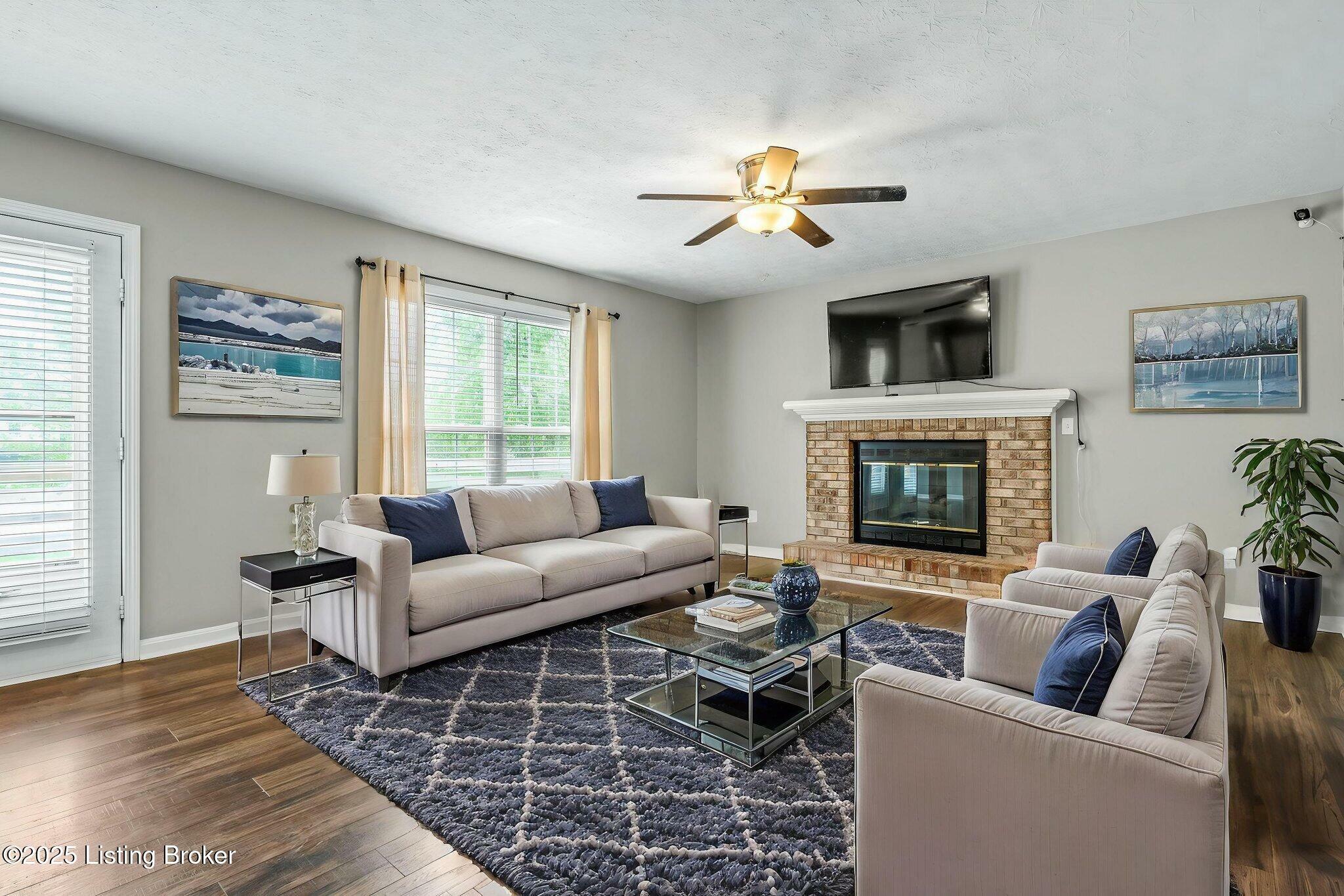 Property Photo: 105 Scarlet Oak Cir KY 42701
